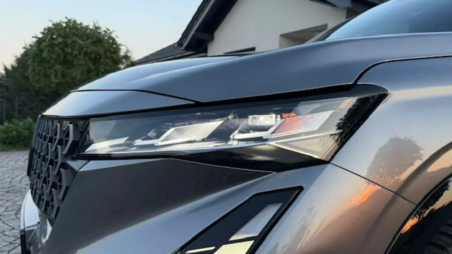 RENAULT Austral -