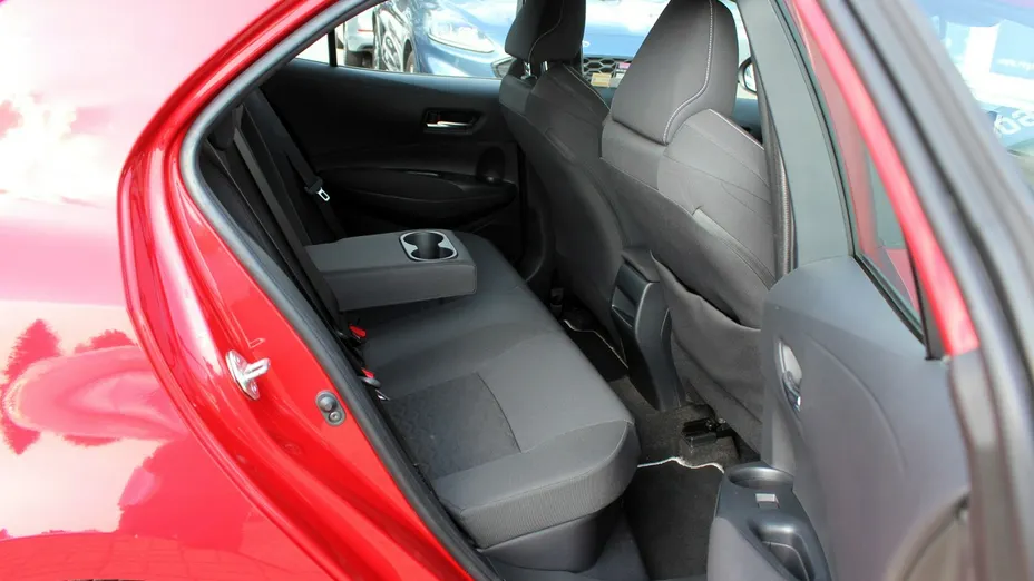 TOYOTA Corolla -