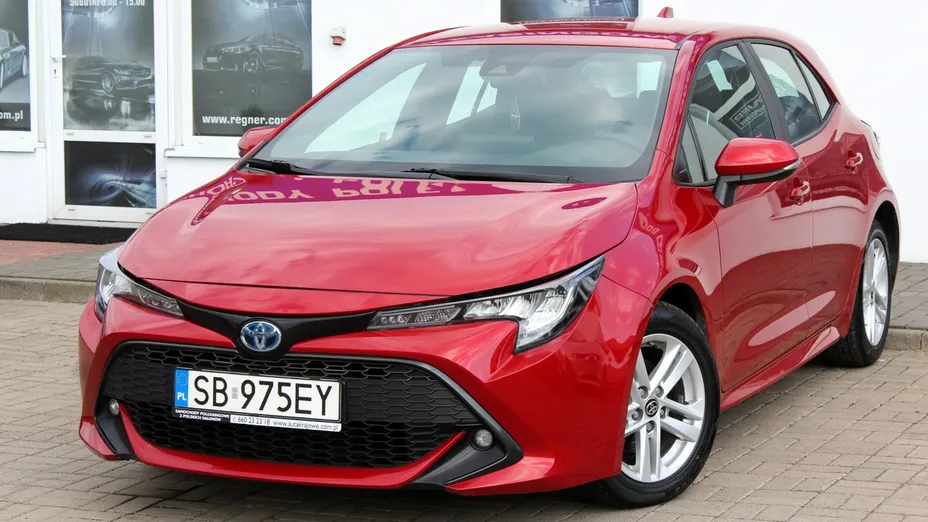 TOYOTA Corolla -