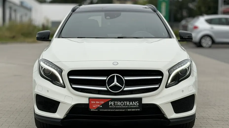 MERCEDES-BENZ GLA -