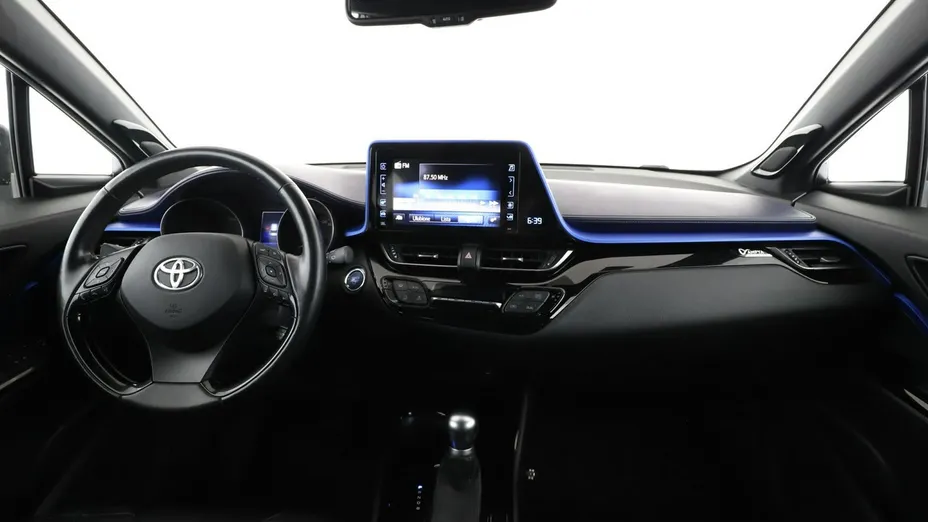 TOYOTA C-HR -