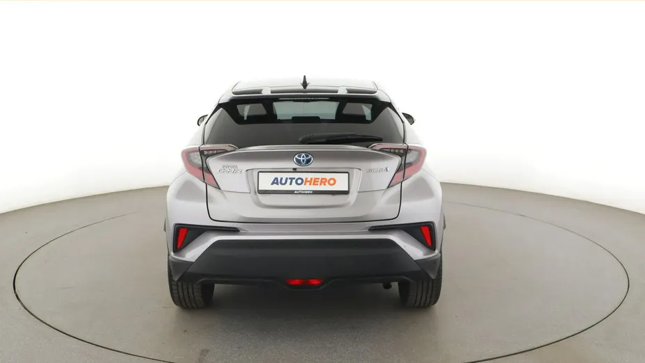 TOYOTA C-HR -