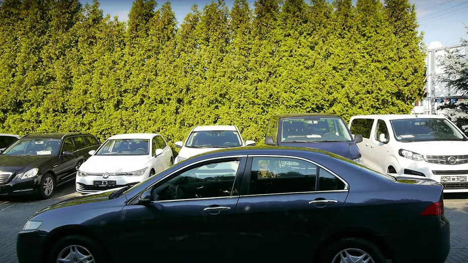 HONDA Accord -