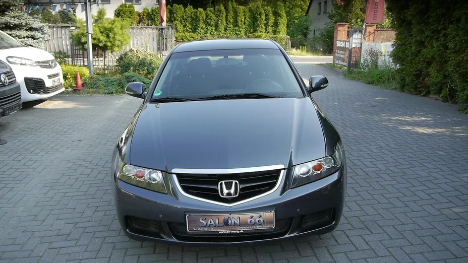 HONDA Accord -
