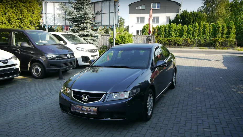HONDA Accord -