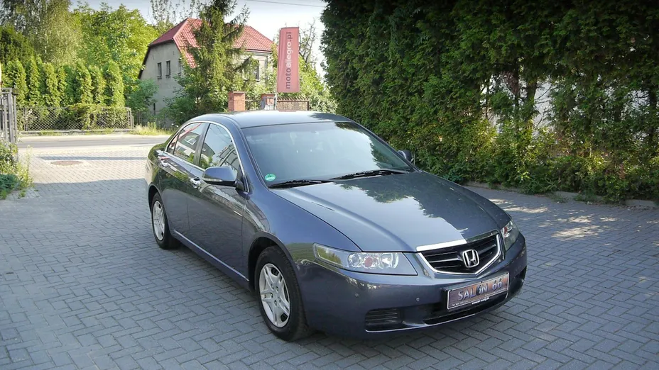 HONDA Accord -