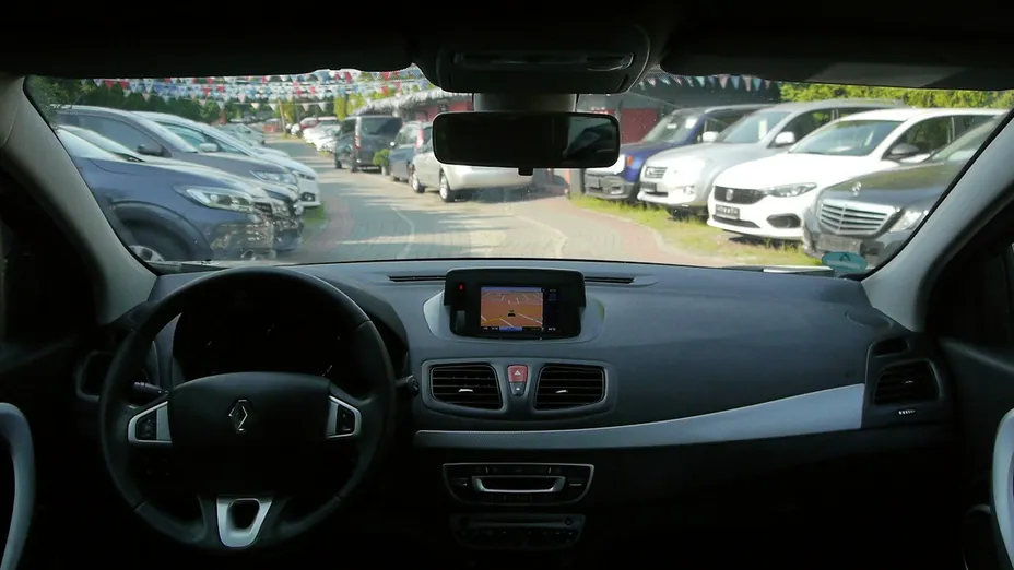 RENAULT Fluence -