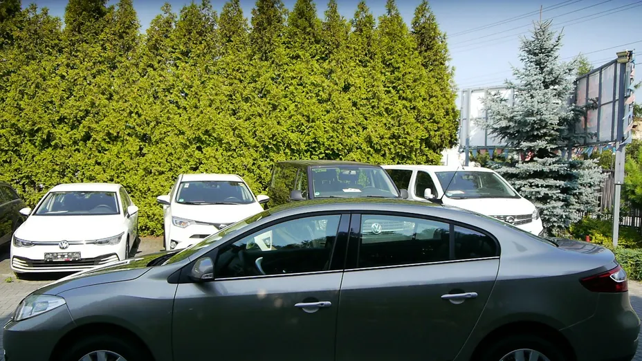 RENAULT Fluence -