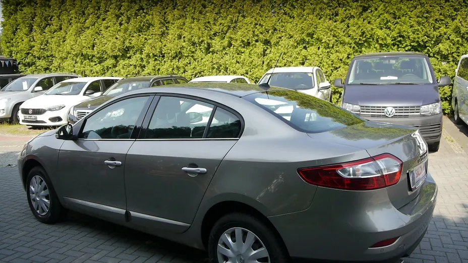 RENAULT Fluence -