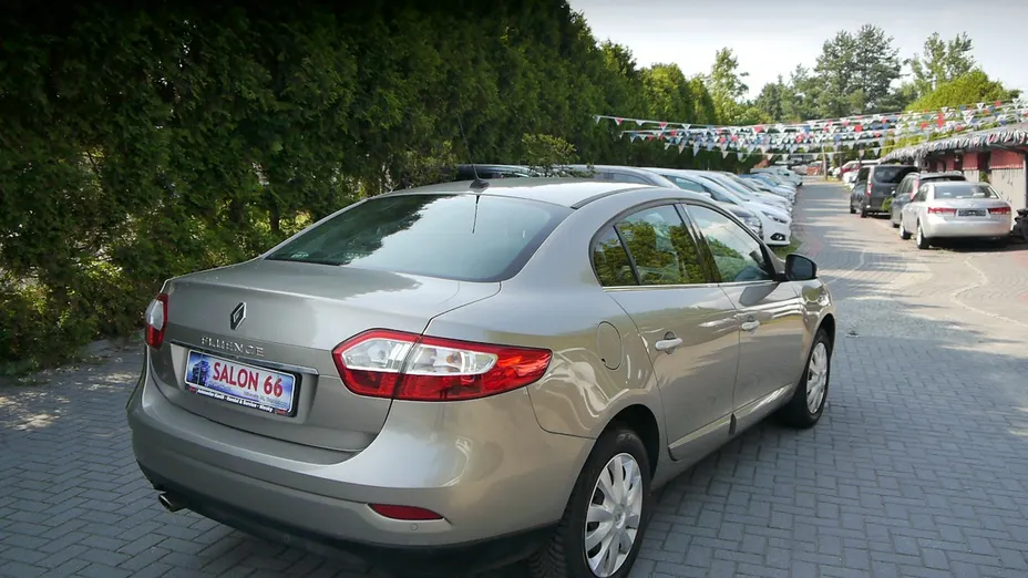 RENAULT Fluence -