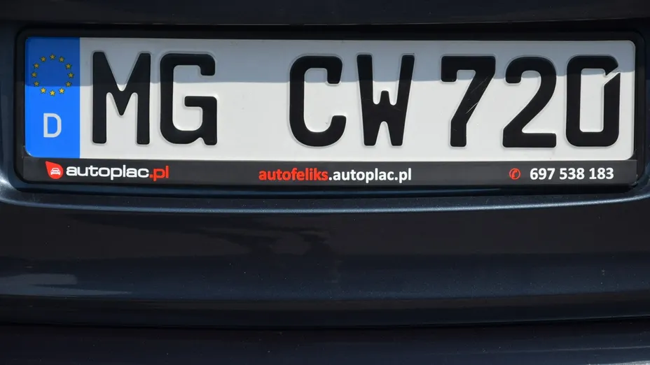 VOLKSWAGEN Golf Plus -