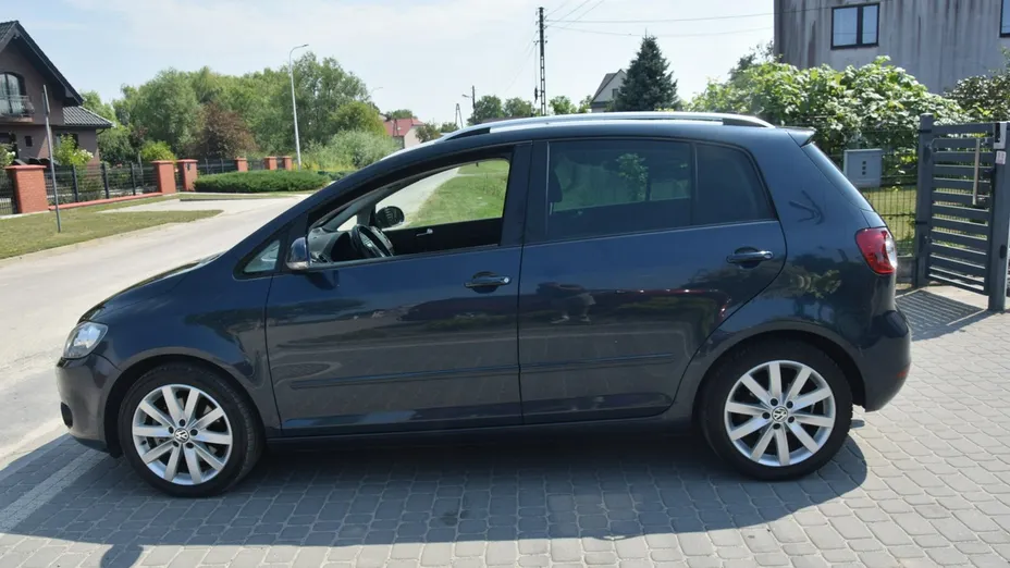 VOLKSWAGEN Golf Plus -