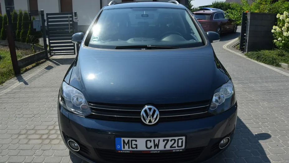 VOLKSWAGEN Golf Plus -
