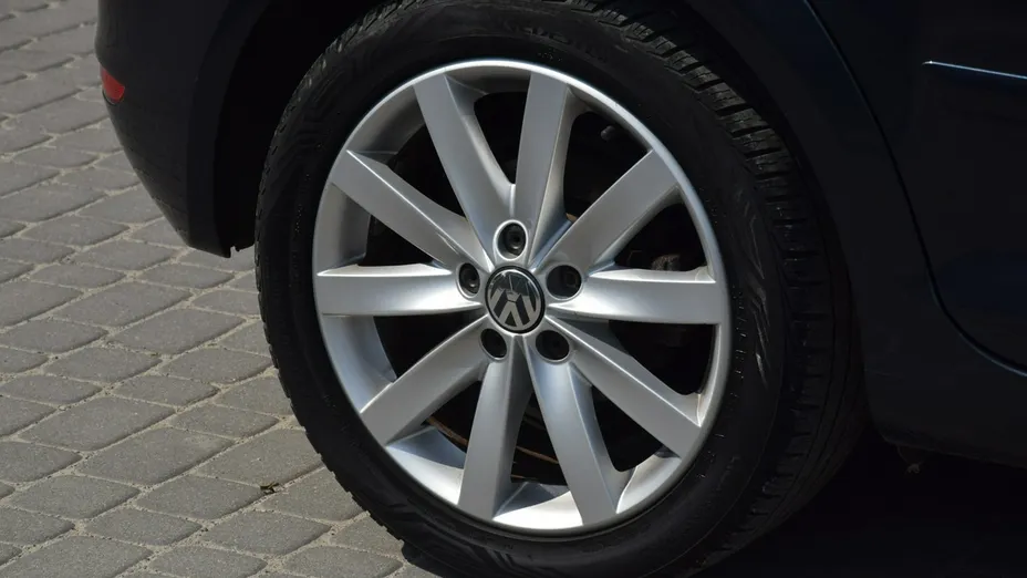 VOLKSWAGEN Golf Plus -