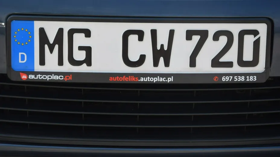 VOLKSWAGEN Golf Plus -