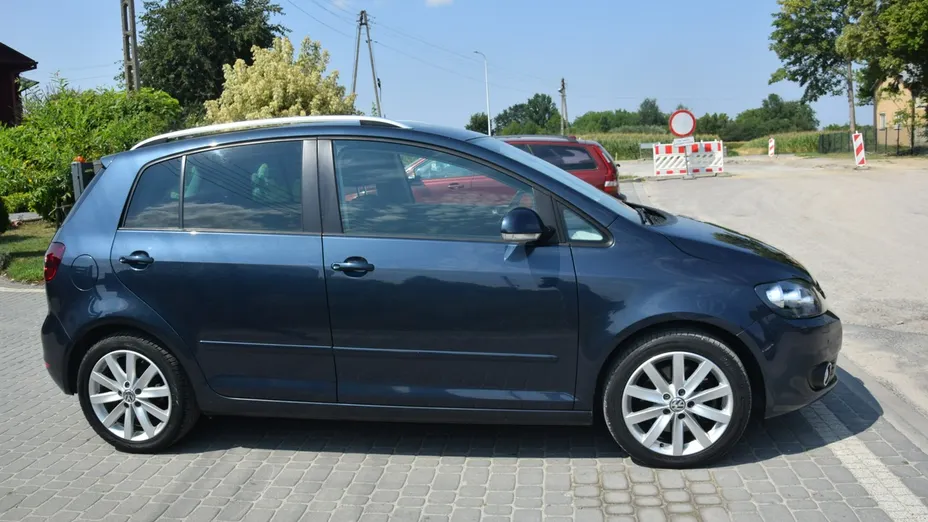 VOLKSWAGEN Golf Plus -