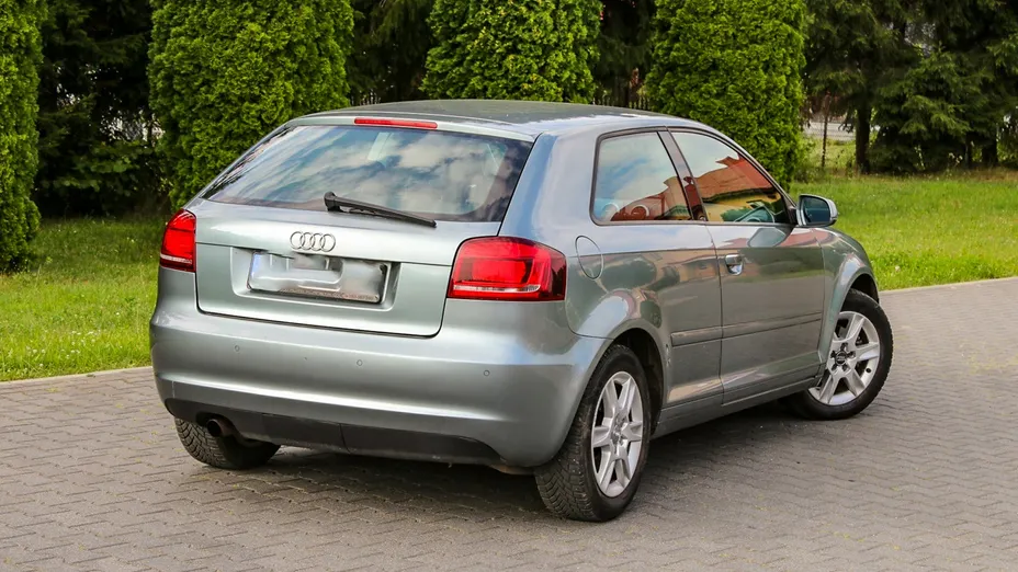 AUDI A3 -