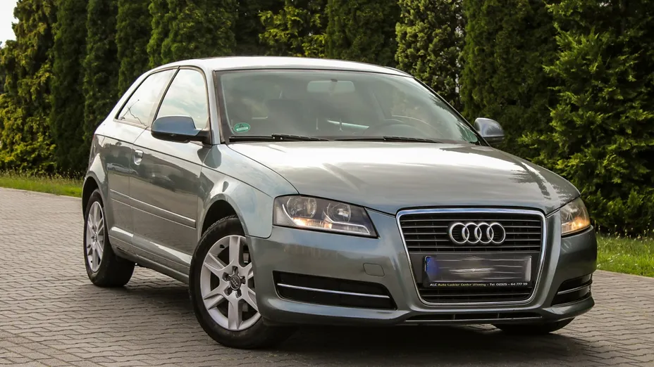 AUDI A3 -