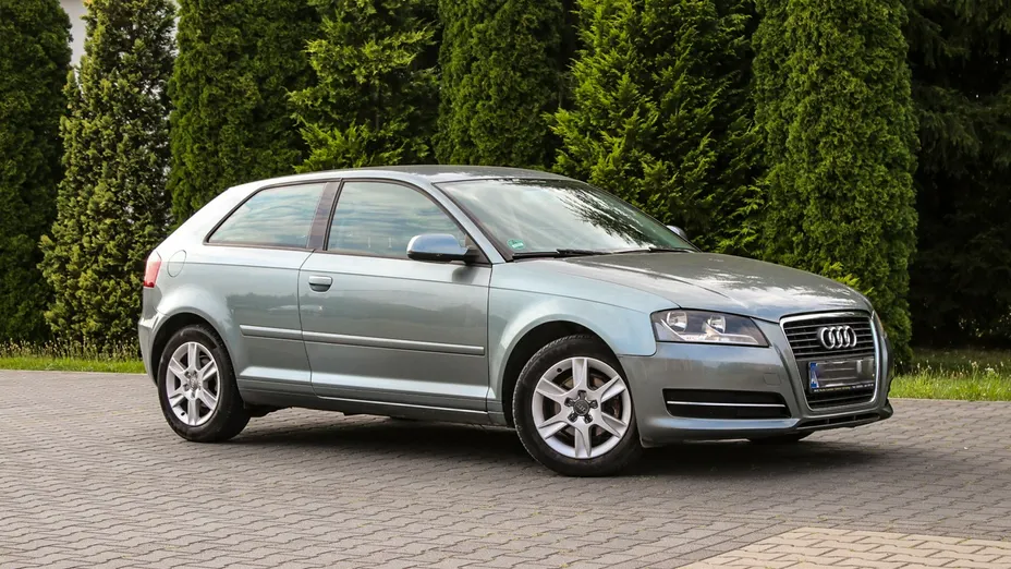 AUDI A3 -