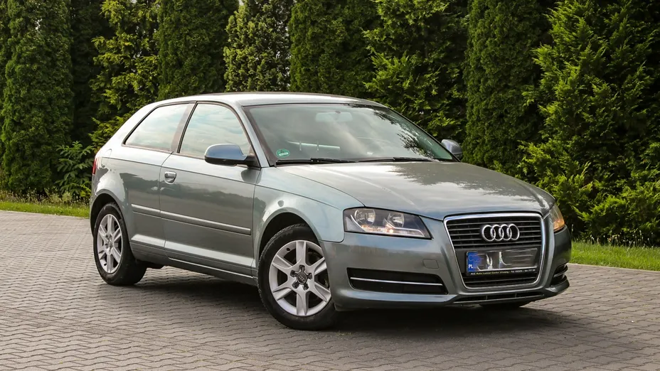 AUDI A3 -