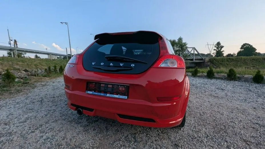 VOLVO C30 -