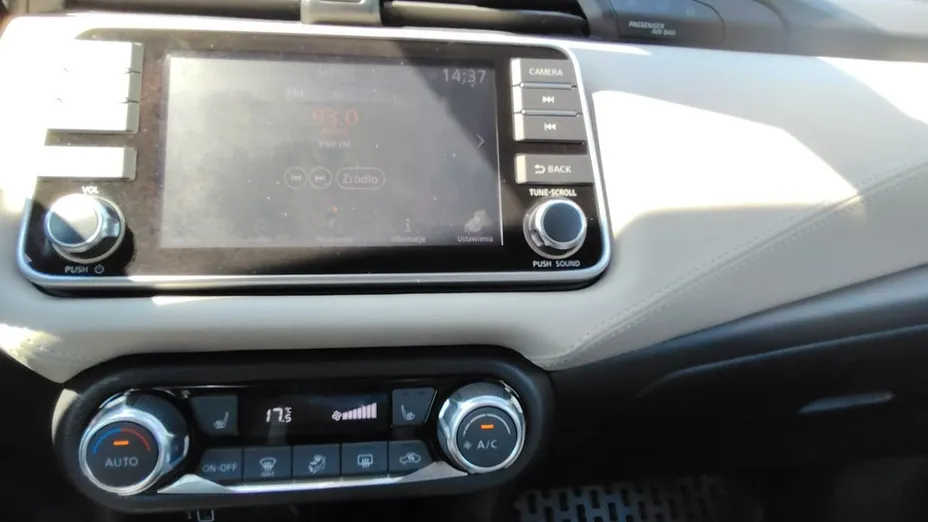 NISSAN Micra -
