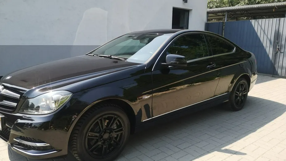 MERCEDES-BENZ C Klasa -