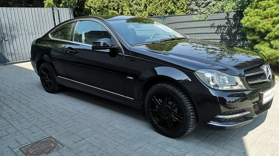 MERCEDES-BENZ C Klasa -