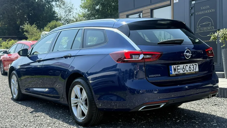 OPEL Insignia -