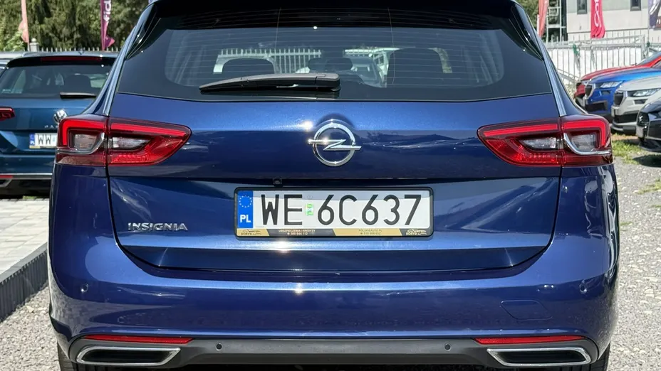 OPEL Insignia -