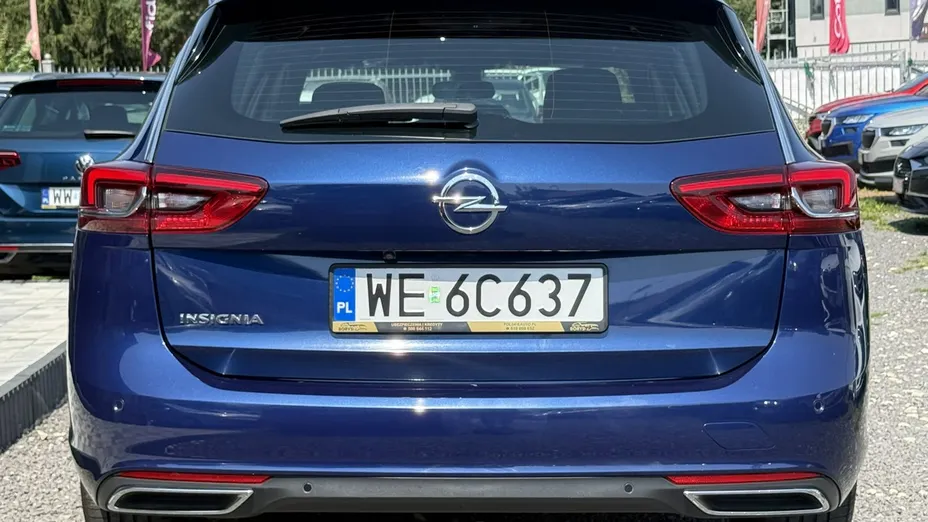 OPEL Insignia -