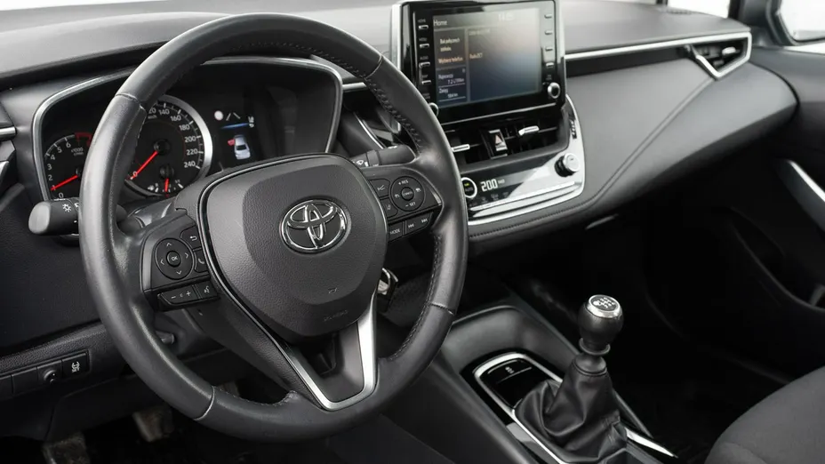 TOYOTA Corolla -