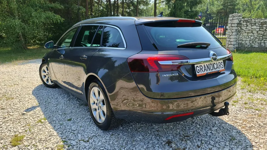 OPEL Insignia -