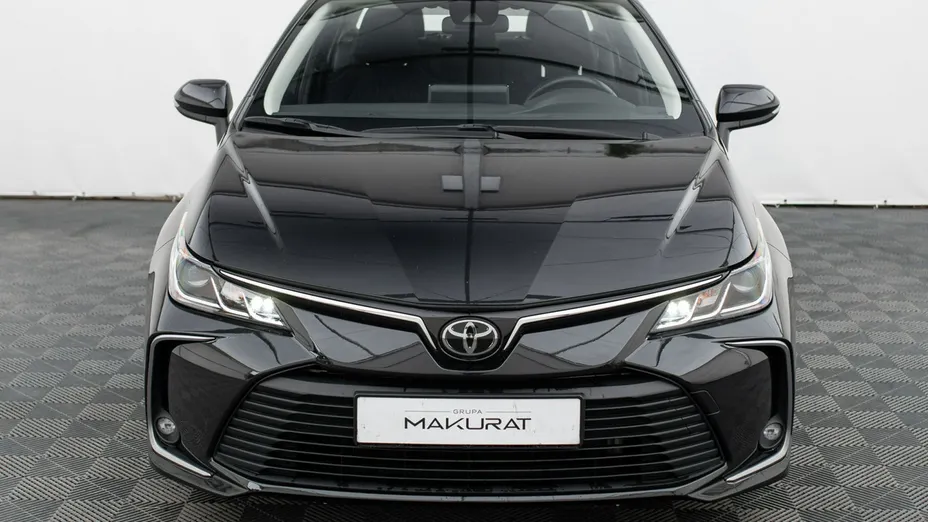 TOYOTA Corolla -