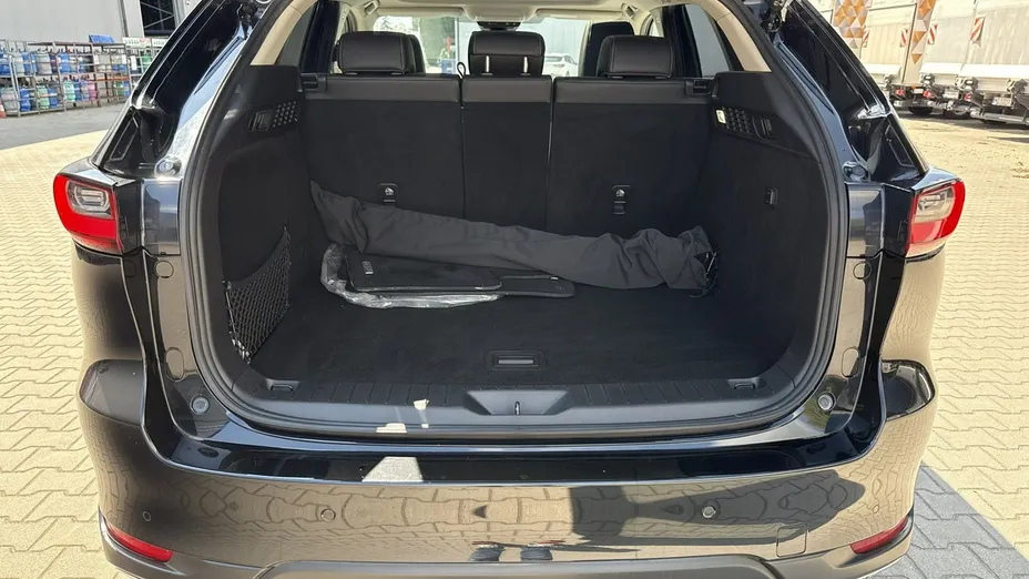 MAZDA CX-60 -