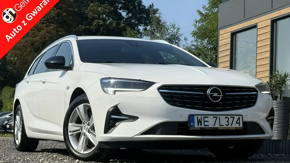 OPEL Insignia -