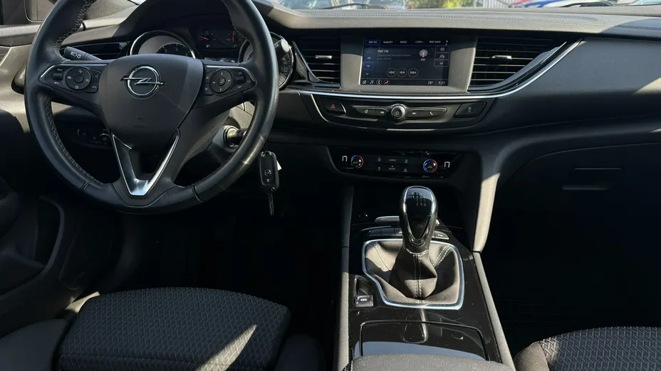 OPEL Insignia -