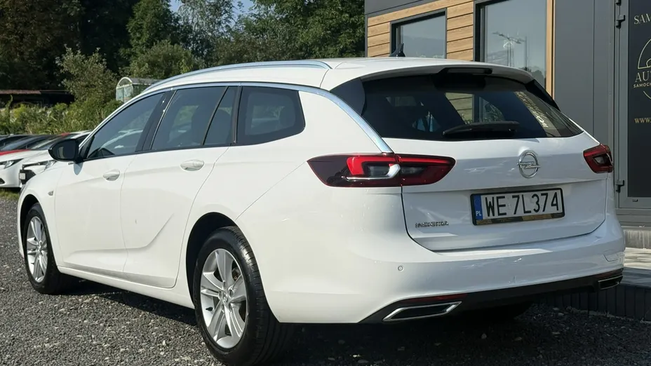 OPEL Insignia -