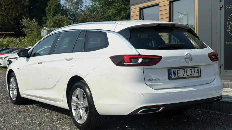 OPEL Insignia -