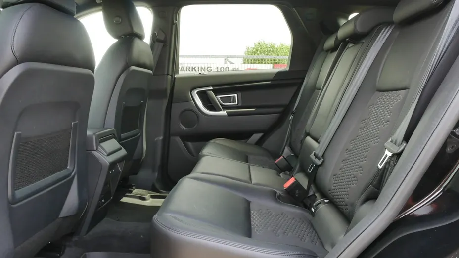 LAND ROVER Discovery Sport -