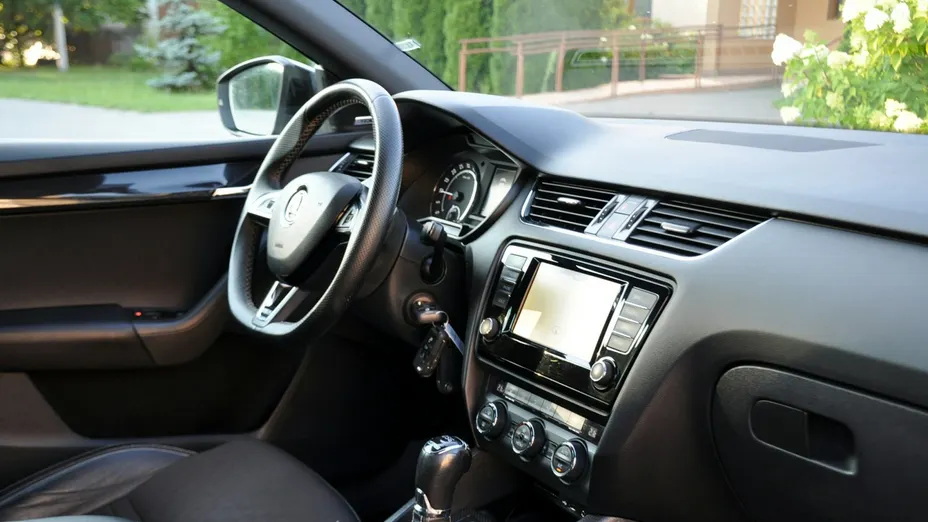 SKODA Octavia -