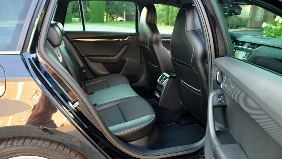 SKODA Octavia -
