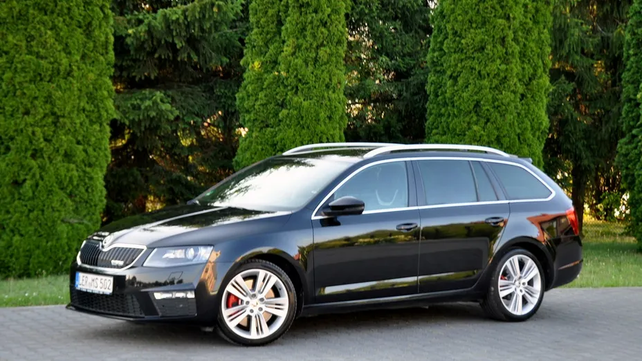 SKODA Octavia -