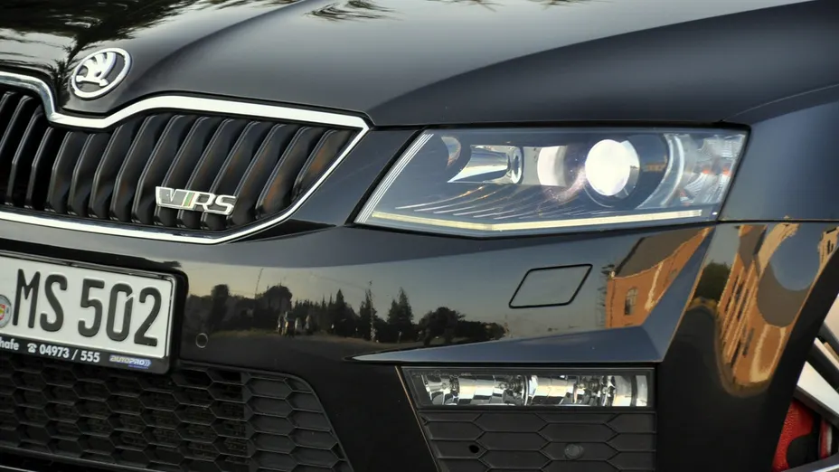 SKODA Octavia -