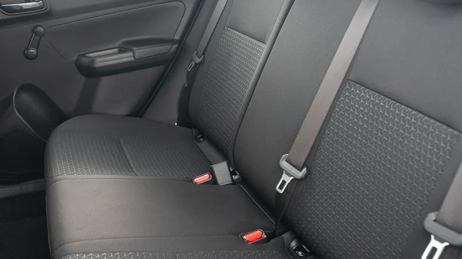 SUZUKI Swift -
