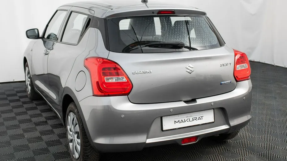 SUZUKI Swift -