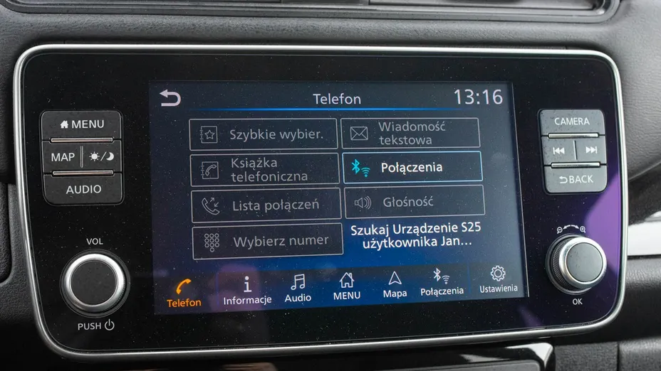 NISSAN Leaf -