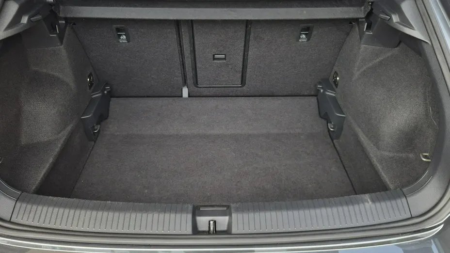 VOLKSWAGEN T-ROC -