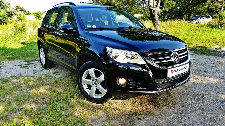 VOLKSWAGEN Tiguan -