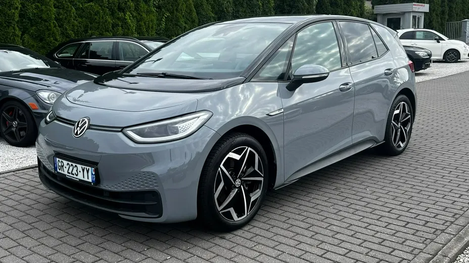 VOLKSWAGEN ID.3 -